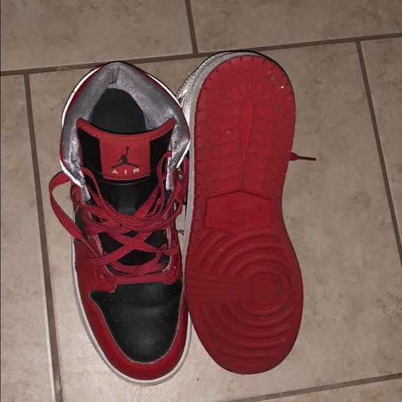 Air Jordan 1 - Picture 7 of 8